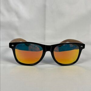 Woodies -Unisex Sunglasses -Orange Wood Frame Arms -Polarized -Double Spring NWT